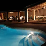 Villa Vue Exceptionnelle Golfe De Saint -tropez Piscine 6ch 6 Sdb 12 Personnes