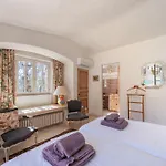 Vue Exceptionnelle Golfe De Saint -tropez Piscine 6ch 6 Sdb 12 Personnes * Sainte-Maxime